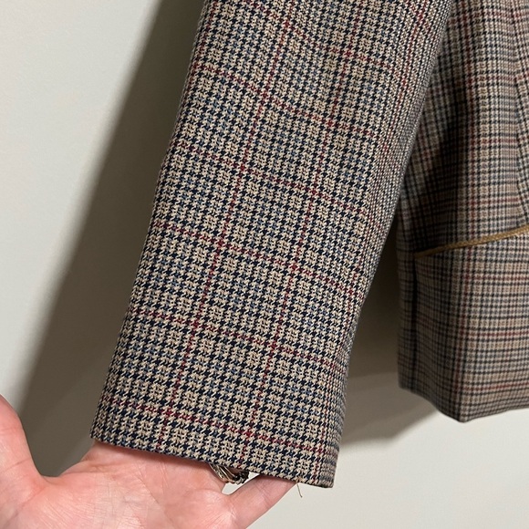 Pendleton Women’s 100% Wool Multicolor Houndstooth Blazer Size 18W Preppy - Picture 4 of 8